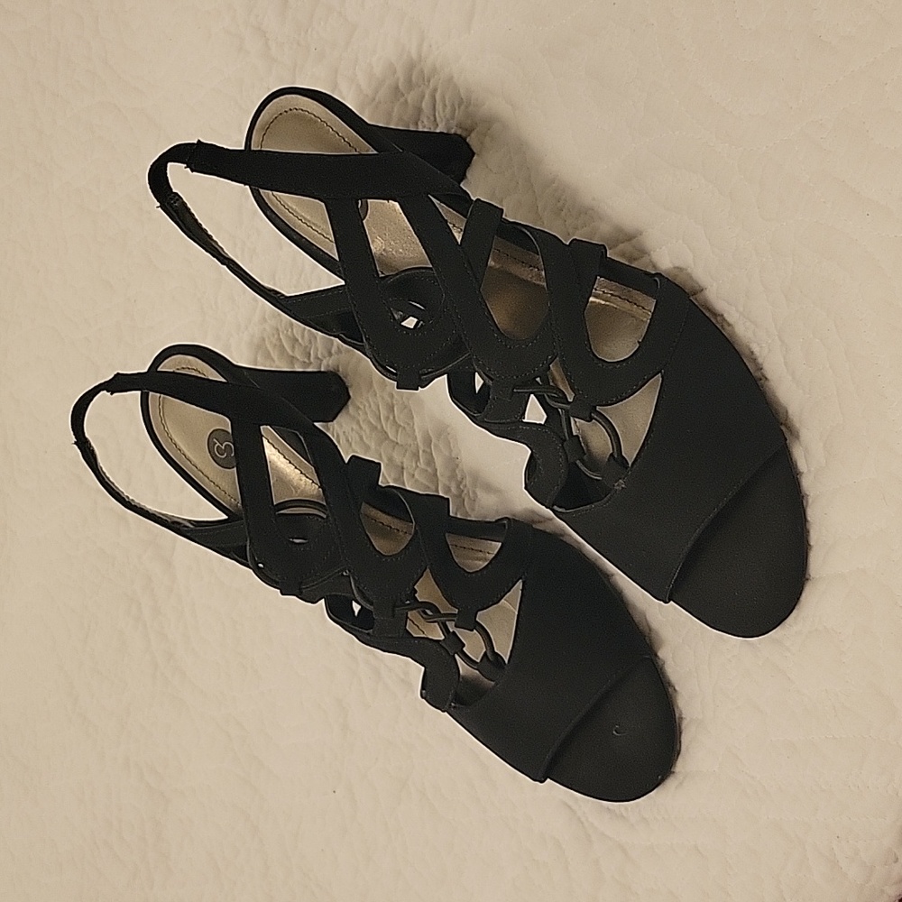Black open toes heels